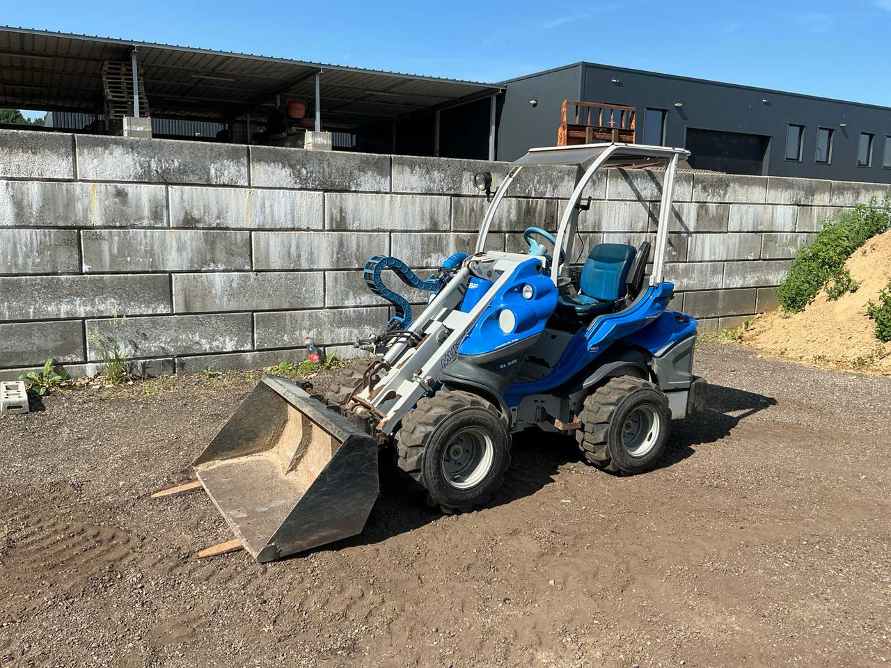 Multione SL835 - Rataslaadur: pilt 1 Multione SL835 - Rataslaadur: pilt 1