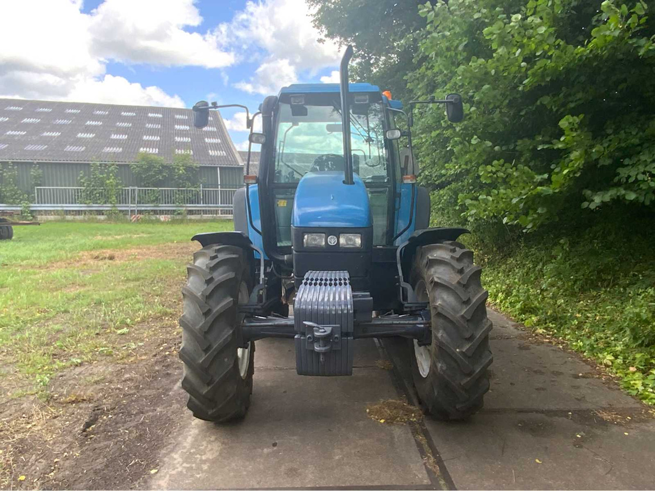 Traktor New holland TS-100: pilt 7