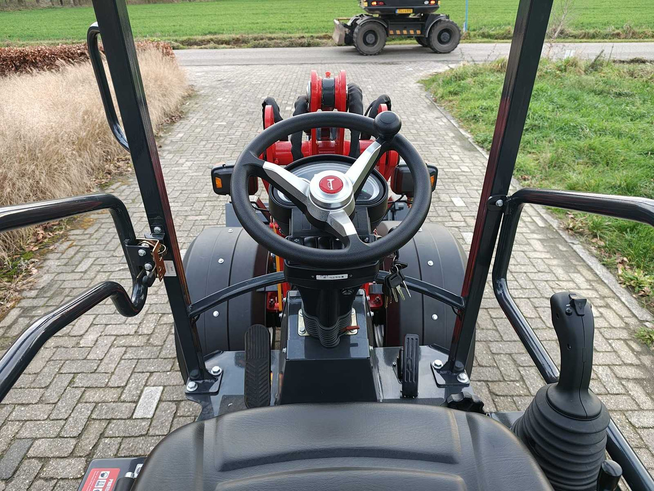 PANTHER W25 MINILOADER - Rataslaadur: pilt 5 PANTHER W25 MINILOADER - Rataslaadur: pilt 5