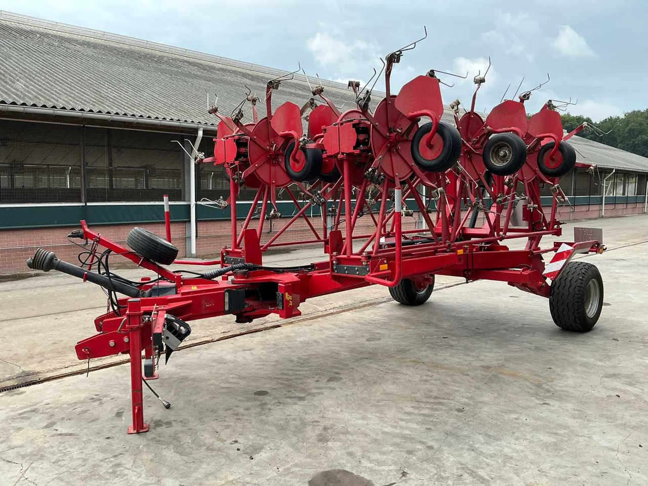 Lely Lotus 1500 - Põllutööseade: pilt 1 Lely Lotus 1500 - Põllutööseade: pilt 1