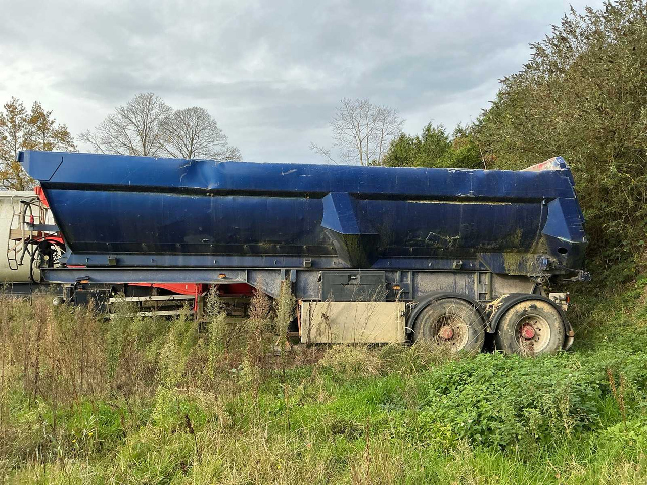 1999 MOL K85F/20T/73ST SEMI-TRAILER TIPPER - Poolhaagis: pilt 4 1999 MOL K85F/20T/73ST SEMI-TRAILER TIPPER - Poolhaagis: pilt 4