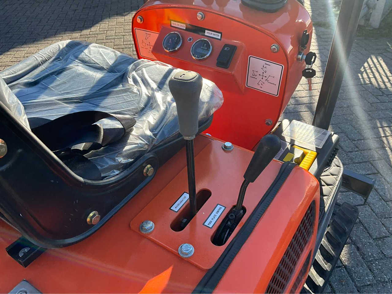 Miniekskavaator RTE CX10T: pilt 12