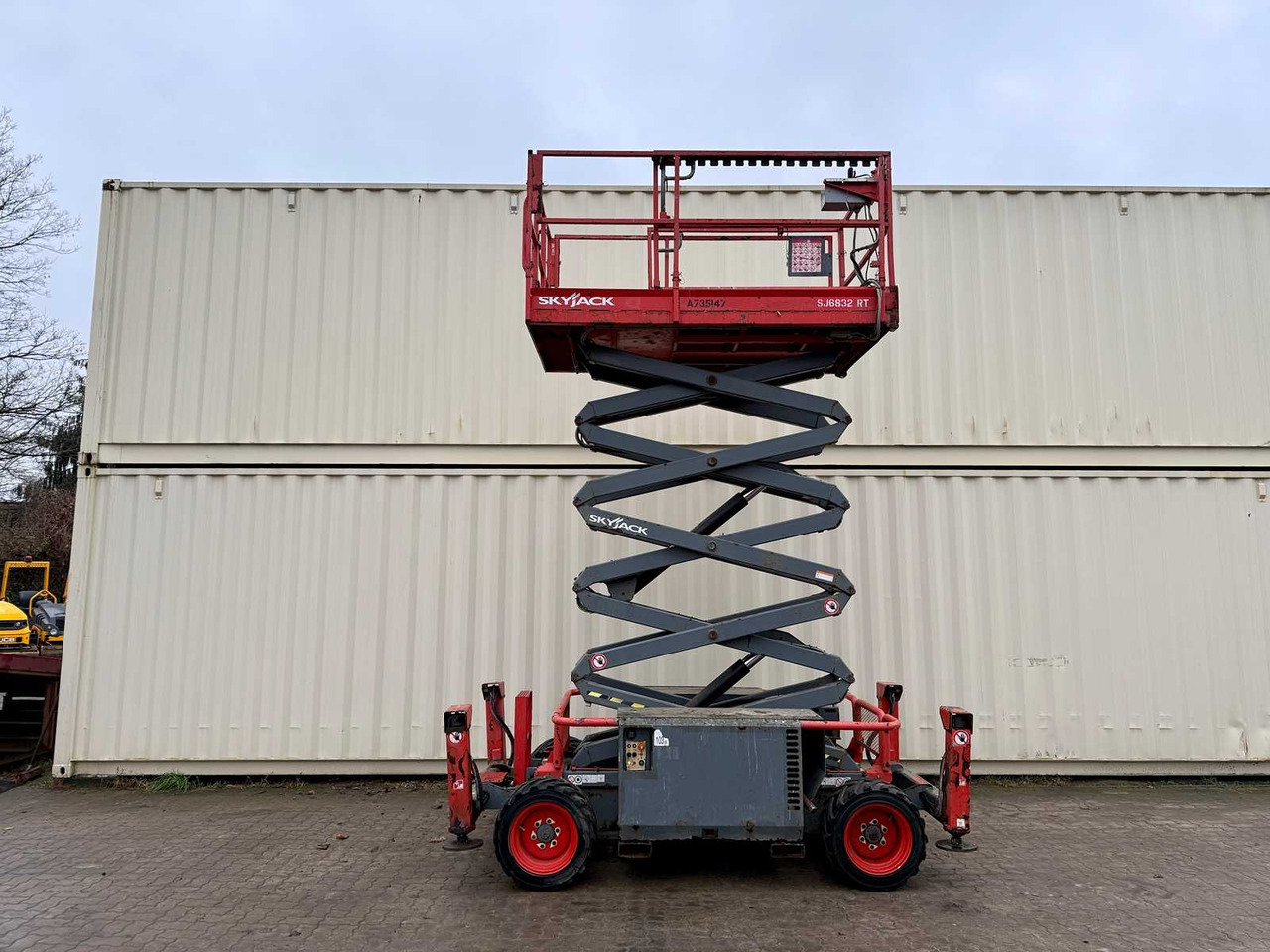 SKYJACK - SJ6832RT - 4X4 - DIESEL - 11.8 METERS - 2016 - AERIAL WORK PLATFORM - Platvorm: pilt 1 SKYJACK - SJ6832RT - 4X4 - DIESEL - 11.8 METERS - 2016 - AERIAL WORK PLATFORM - Platvorm: pilt 1