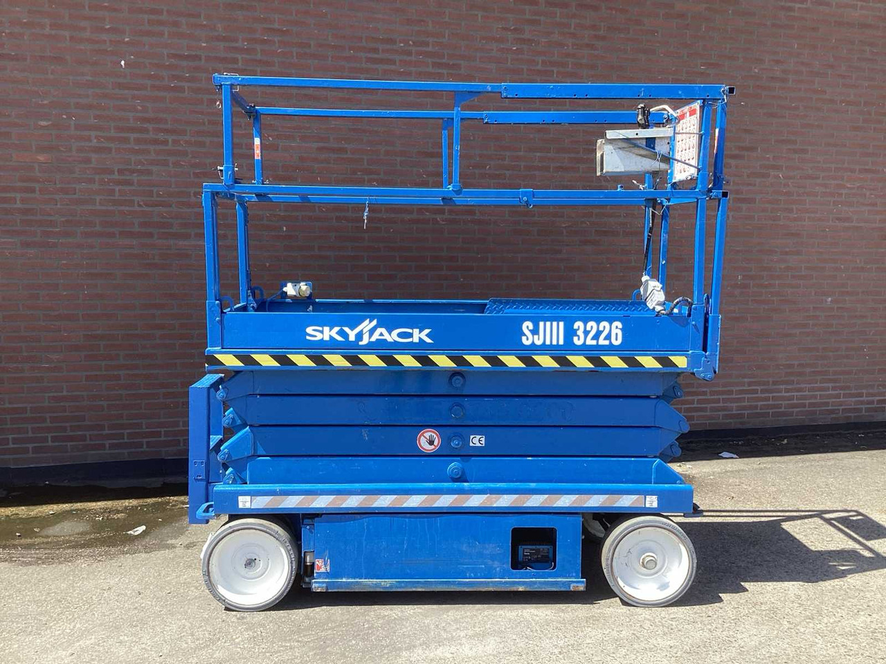 SKYJACK SJIII 3226 - Platvorm: pilt 2 SKYJACK SJIII 3226 - Platvorm: pilt 2