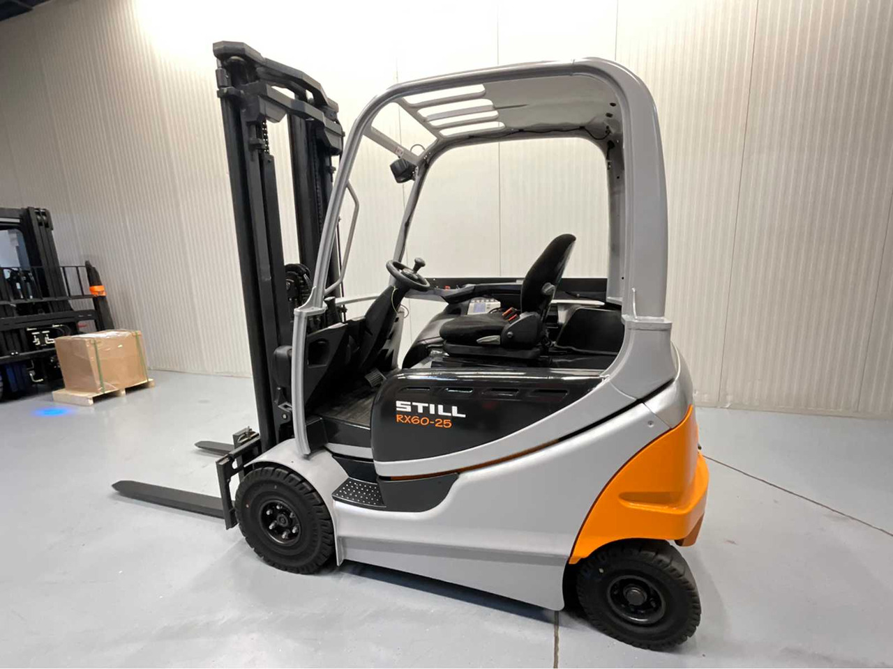 STILL - RX60-25 - FORKLIFT- TRIPLEX - FREELIFT - SIDESHIFT - BLUESPOT - Kahveltõstuk: pilt 5 STILL - RX60-25 - FORKLIFT- TRIPLEX - FREELIFT - SIDESHIFT - BLUESPOT - Kahveltõstuk: pilt 5