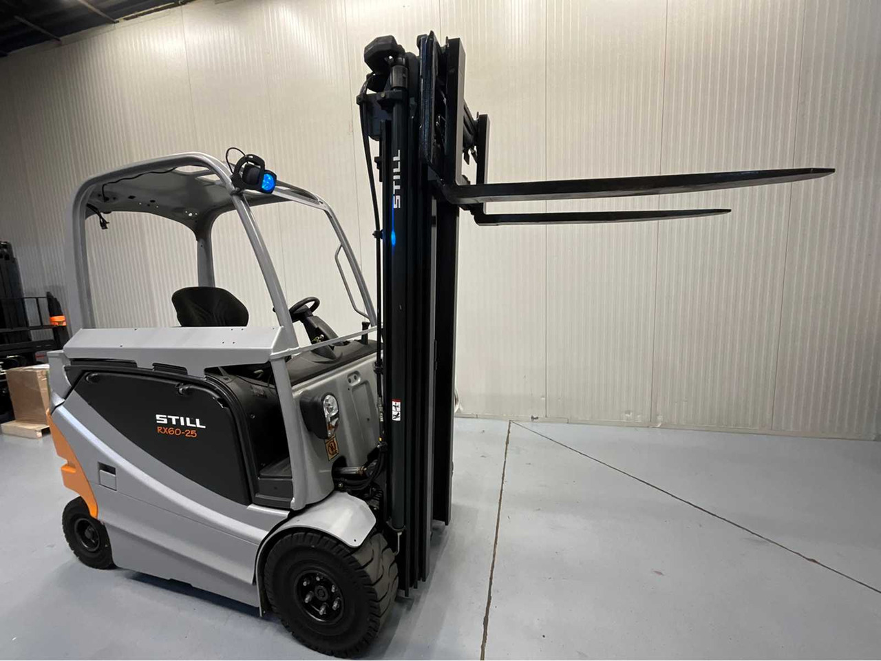 STILL - RX60-25 - FORKLIFT- TRIPLEX - FREELIFT - SIDESHIFT - BLUESPOT - Kahveltõstuk: pilt 2 STILL - RX60-25 - FORKLIFT- TRIPLEX - FREELIFT - SIDESHIFT - BLUESPOT - Kahveltõstuk: pilt 2