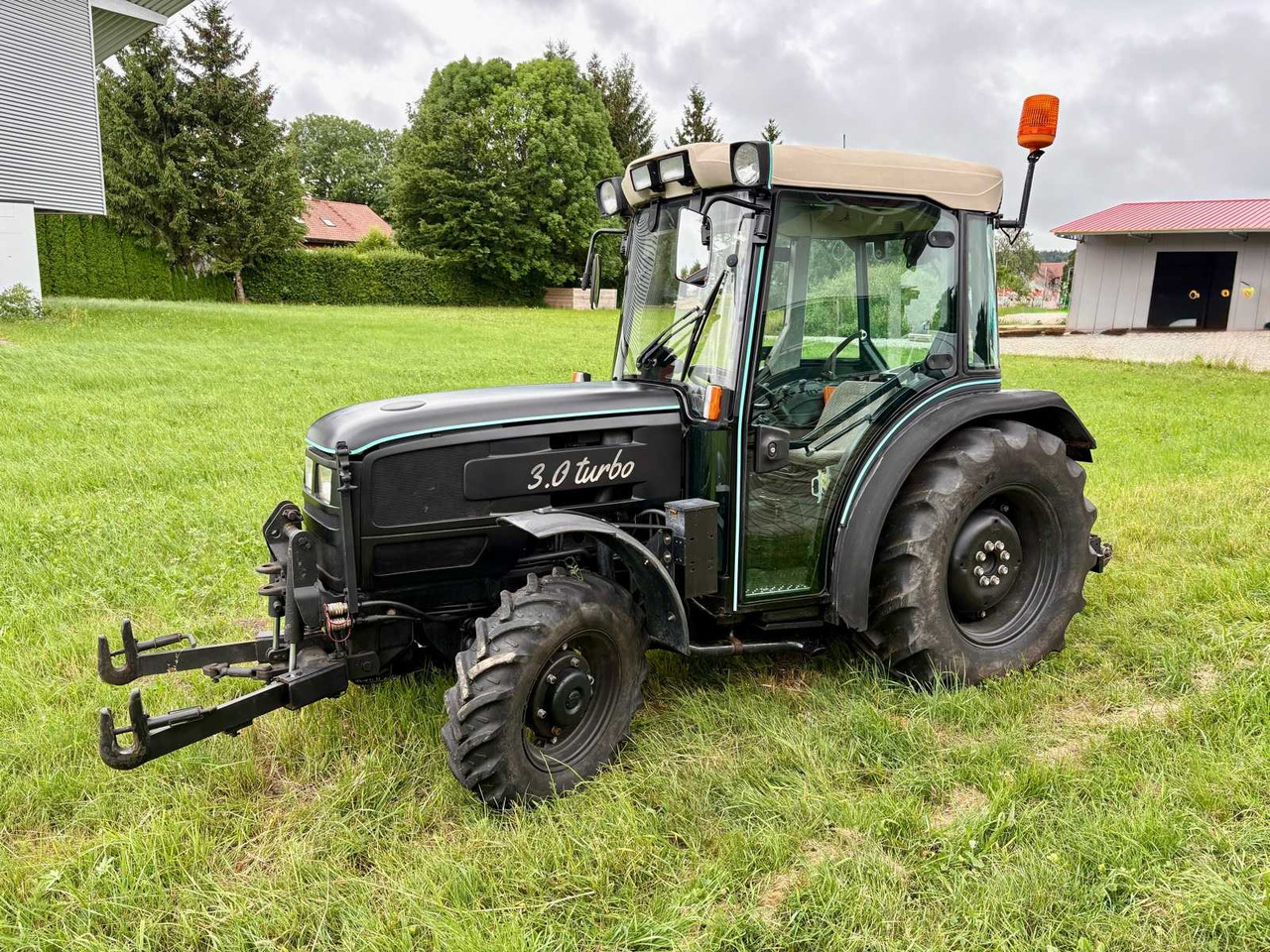 Same Golden 65 Compatto 4x4 - Väiketraktor: pilt 1 Same Golden 65 Compatto 4x4 - Väiketraktor: pilt 1