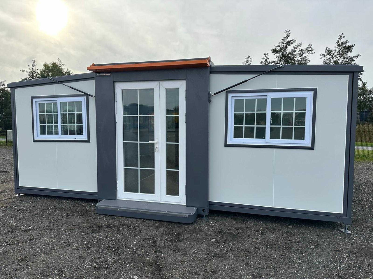 Stahlworks Compleet deluxe 19ft x 20ft - Ehitusmahuti: pilt 3 Stahlworks Compleet deluxe 19ft x 20ft - Ehitusmahuti: pilt 3