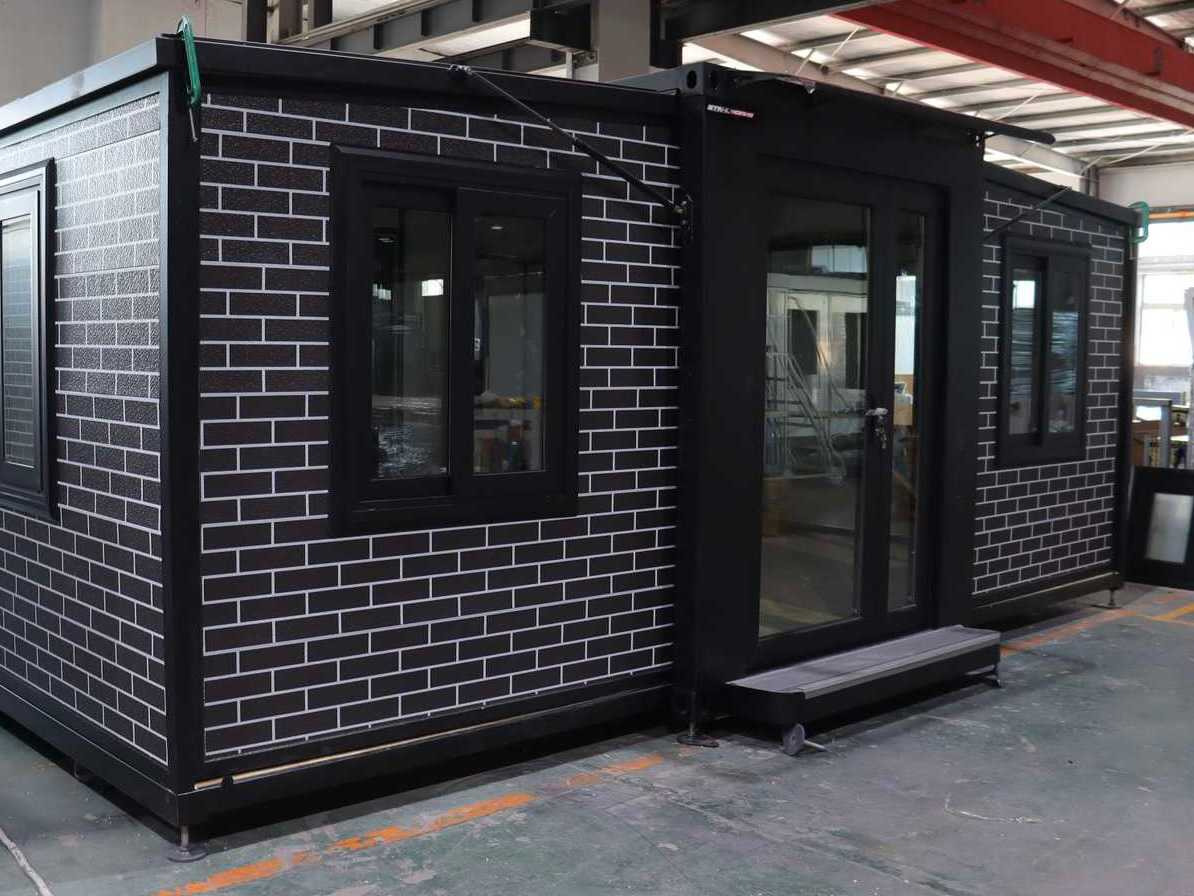 Stahlworks Deluxe (19ft*20ft) - Ehitusmahuti: pilt 2 Stahlworks Deluxe (19ft*20ft) - Ehitusmahuti: pilt 2