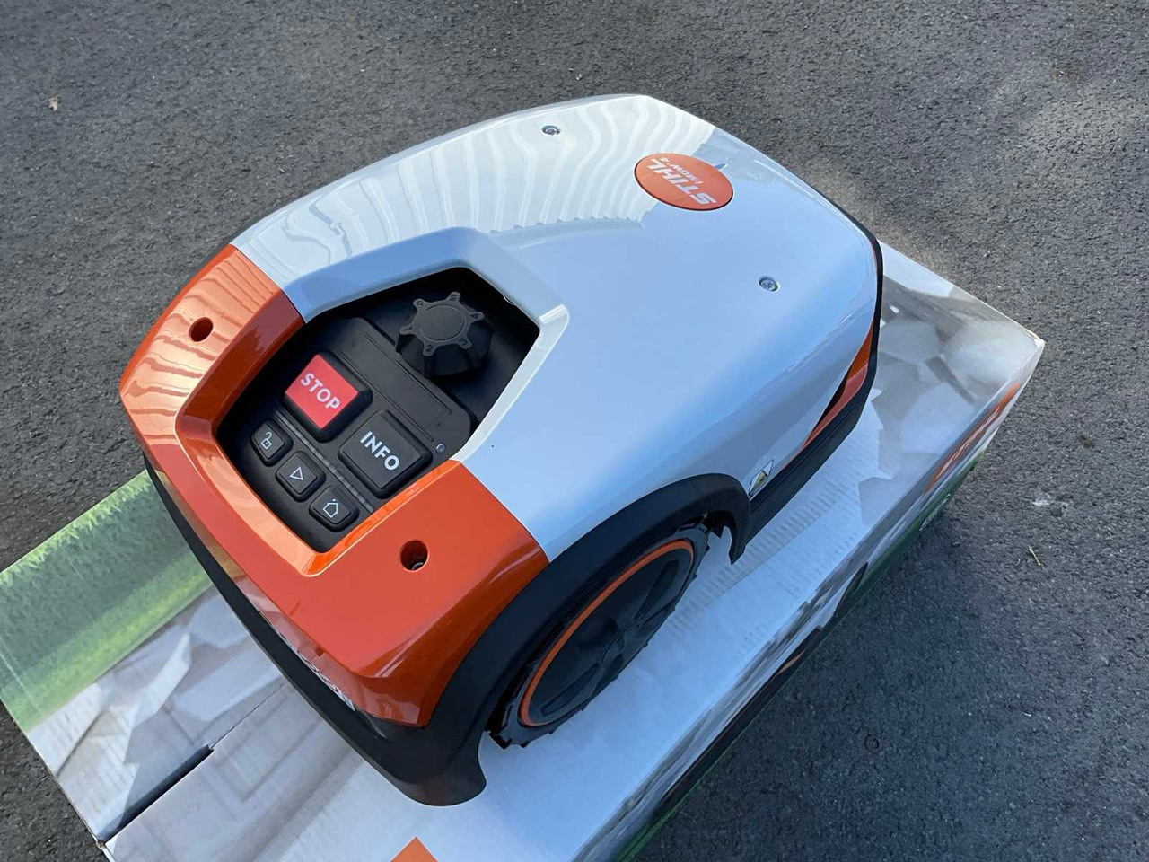 Stihl Imow4 - Muruniiduk: pilt 5 Stihl Imow4 - Muruniiduk: pilt 5