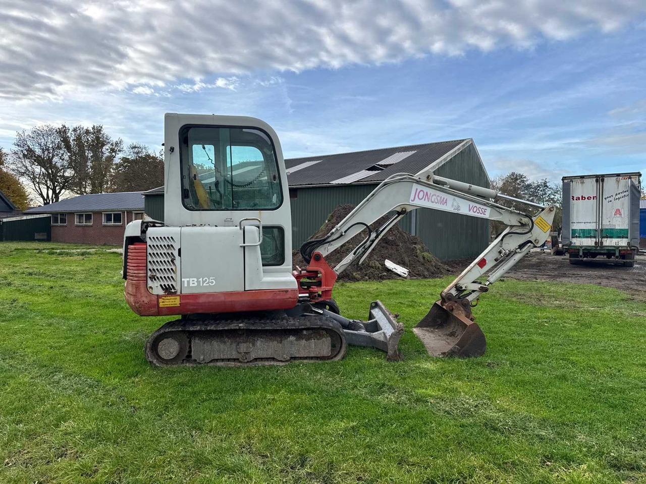 TAKEUCHI - TB 125 - MINI EXCAVATOR - Miniekskavaator: pilt 3 TAKEUCHI - TB 125 - MINI EXCAVATOR - Miniekskavaator: pilt 3