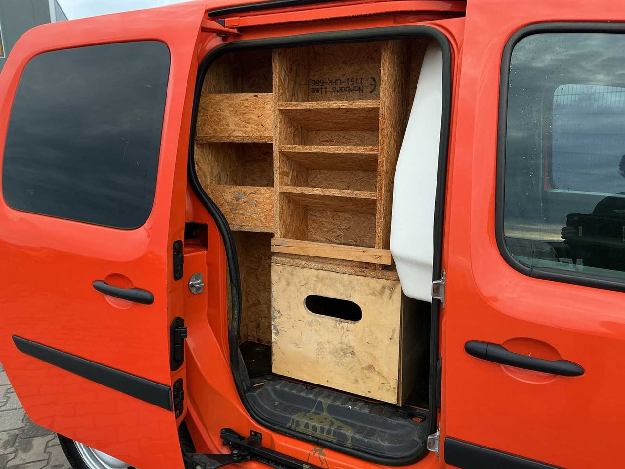 2009 - RENAULT - KANGOO EXPRESS - 1.5 DCI 90 EX.TECH L - COMMERCIAL VEHICLE - Tarbesõiduk: pilt 5 2009 - RENAULT - KANGOO EXPRESS - 1.5 DCI 90 EX.TECH L - COMMERCIAL VEHICLE - Tarbesõiduk: pilt 5