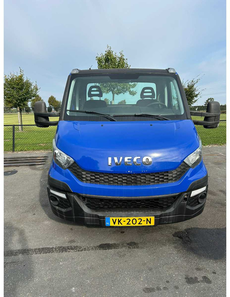 2014 IVECO DAILY DAILY 40C17 3.0 300 BE SEMI-TRAILER TRACTOR - Tarbesõiduk: pilt 3 2014 IVECO DAILY DAILY 40C17 3.0 300 BE SEMI-TRAILER TRACTOR - Tarbesõiduk: pilt 3
