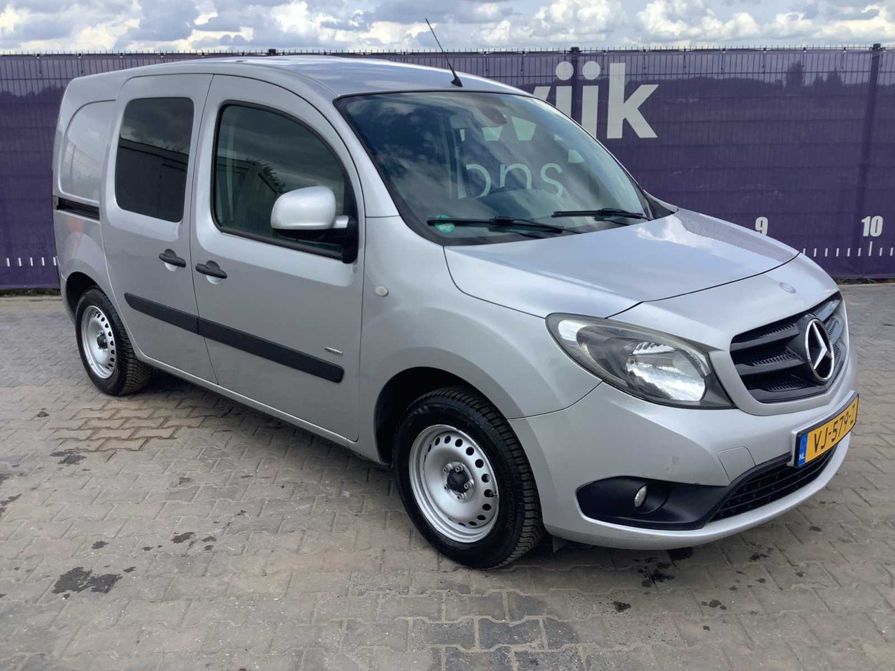 2014 - MERCEDES-BENZ - CITAN - 109 CDI BLUEEFF. - COMPANY CAR - Tarbesõiduk: pilt 2 2014 - MERCEDES-BENZ - CITAN - 109 CDI BLUEEFF. - COMPANY CAR - Tarbesõiduk: pilt 2