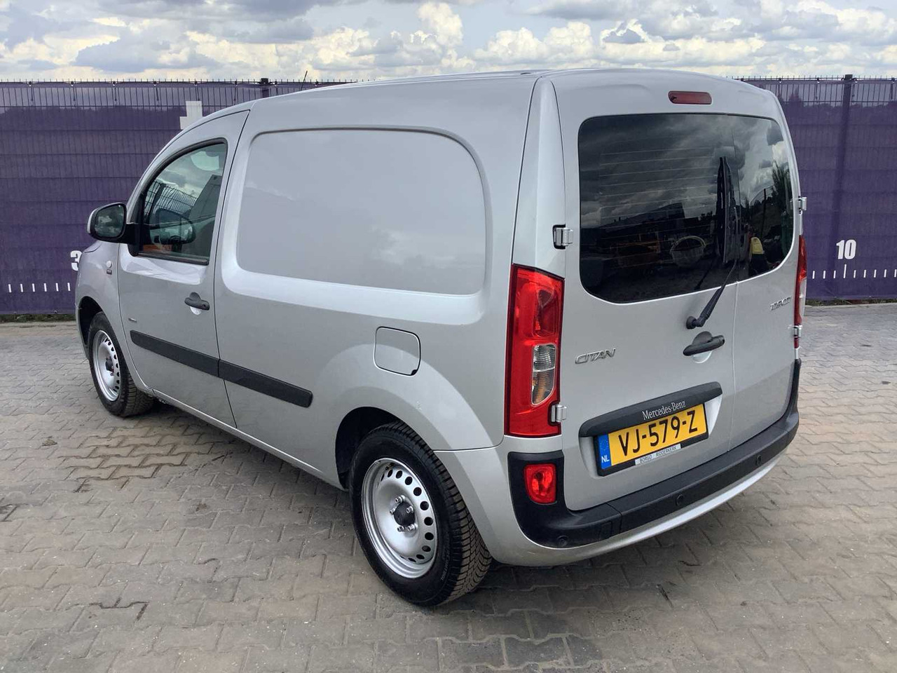 2014 - MERCEDES-BENZ - CITAN - 109 CDI BLUEEFF. - COMPANY CAR - Tarbesõiduk: pilt 4 2014 - MERCEDES-BENZ - CITAN - 109 CDI BLUEEFF. - COMPANY CAR - Tarbesõiduk: pilt 4