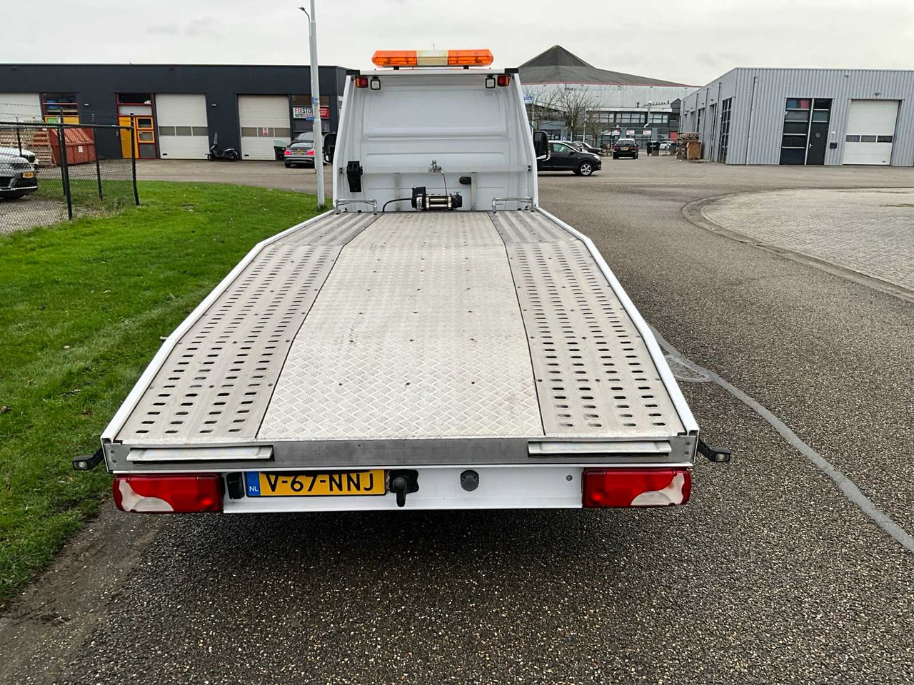 MERCEDES-BENZ - 316 - 2.2 CDI - CAR TRANSPORTER - 10.167 KM - COMMERCIAL VEHICLE 2014 - Tarbesõiduk: pilt 4 MERCEDES-BENZ - 316 - 2.2 CDI - CAR TRANSPORTER - 10.167 KM - COMMERCIAL VEHICLE 2014 - Tarbesõiduk: pilt 4