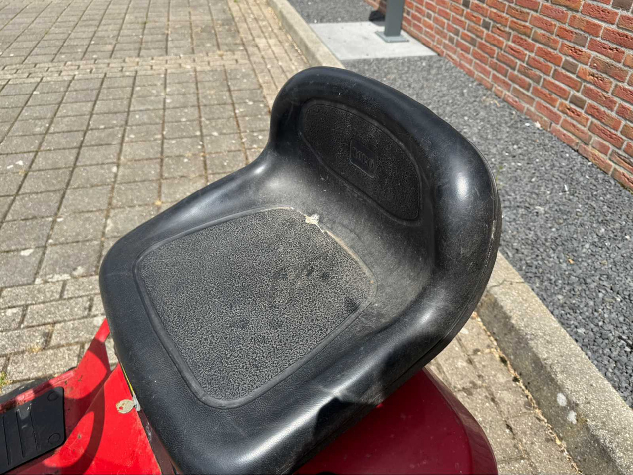 Toro XL 380H - Muruniiduk: pilt 5 Toro XL 380H - Muruniiduk: pilt 5
