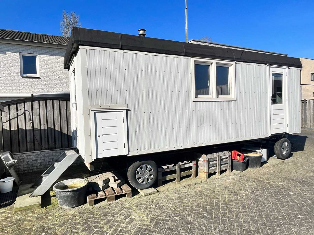Verrijdbaar - Vahetuskere/ Konteiner: pilt 1 Verrijdbaar - Vahetuskere/ Konteiner: pilt 1