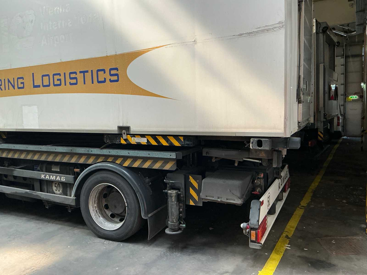 Veoauto 2002 MERCEDES-BENZ WBC22 CATERING TRUCK: pilt 7 Veoauto 2002 MERCEDES-BENZ WBC22 CATERING TRUCK: pilt 7