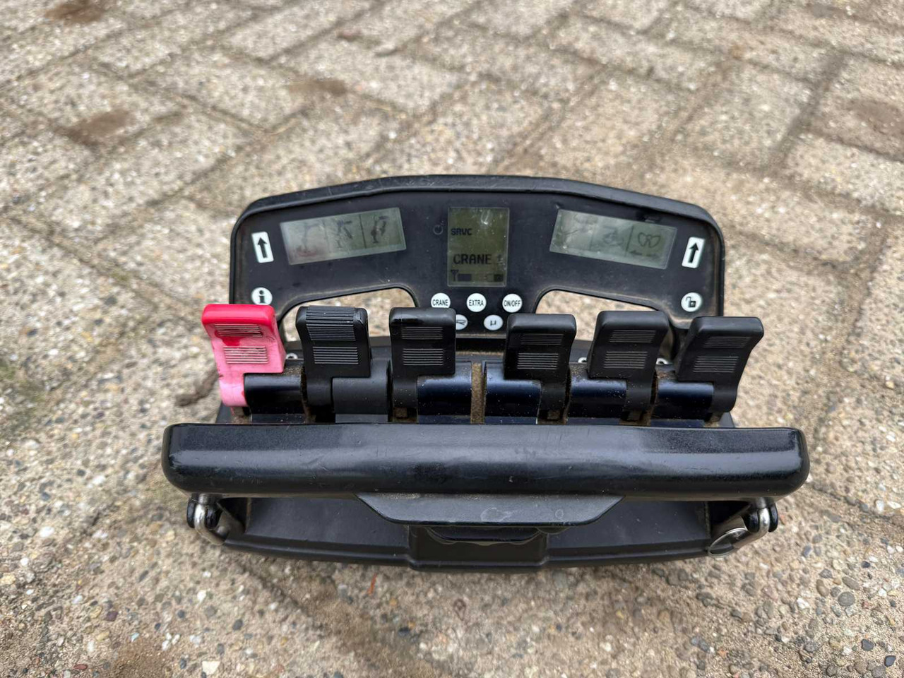 Veoauto 2007 MERCEDES-BENZ ECONIC CRANE TRUCK HIAB 220 - 6X2: pilt 20 Veoauto 2007 MERCEDES-BENZ ECONIC CRANE TRUCK HIAB 220 - 6X2: pilt 20