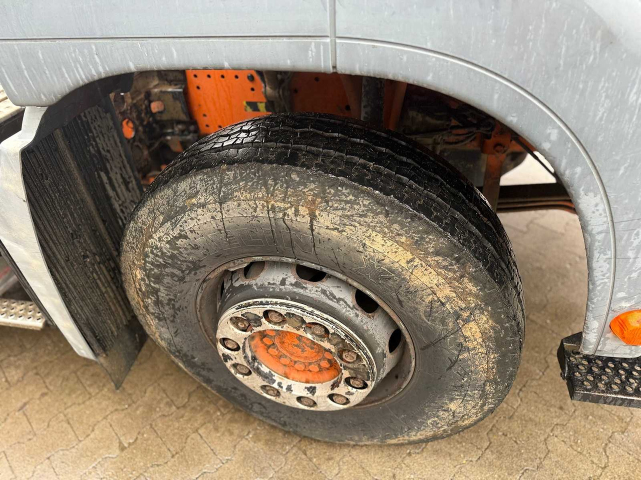 MAN - TGA 26.414 FDC - TRUCK - 2003 - Veoauto: pilt 5 MAN - TGA 26.414 FDC - TRUCK - 2003 - Veoauto: pilt 5