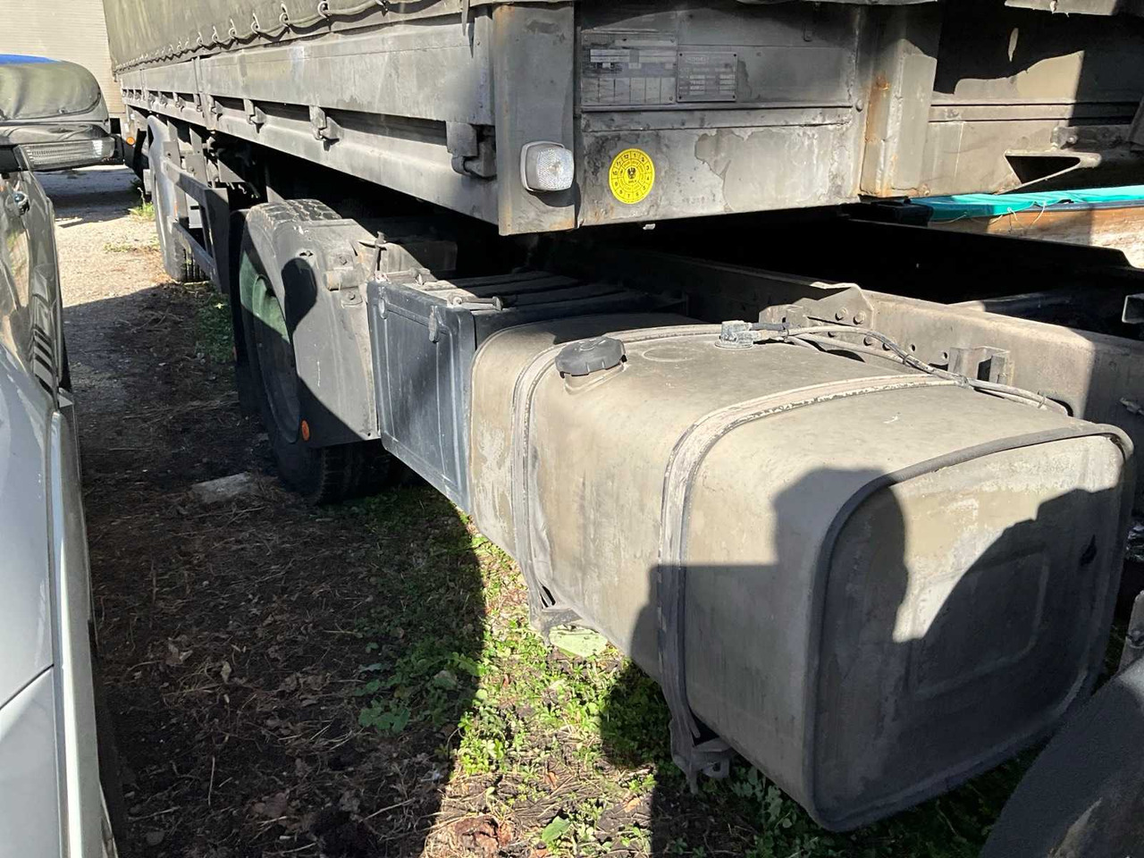 Veoauto TRACTOR UNIT WITH SEMI-TRAILER: pilt 18 Veoauto TRACTOR UNIT WITH SEMI-TRAILER: pilt 18