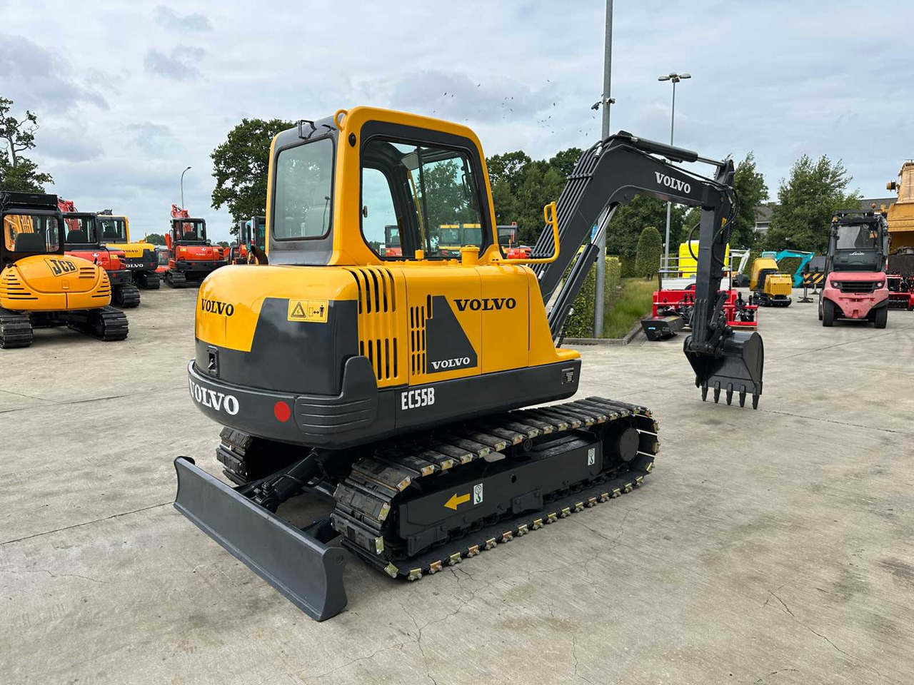 Volvo EC55B - Lintekskavaator: pilt 4 Volvo EC55B - Lintekskavaator: pilt 4