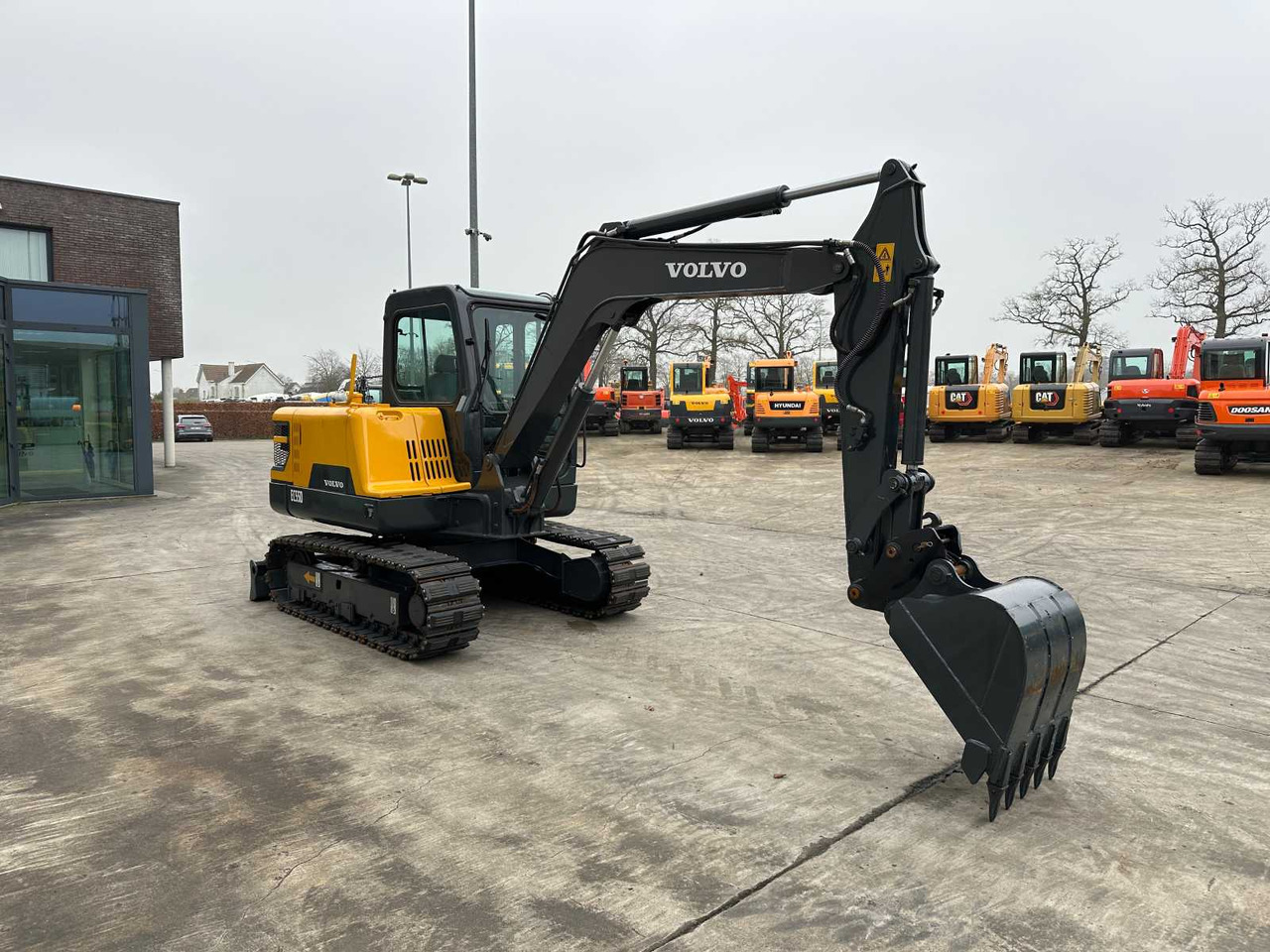 Volvo EC55D - Lintekskavaator: pilt 3 Volvo EC55D - Lintekskavaator: pilt 3