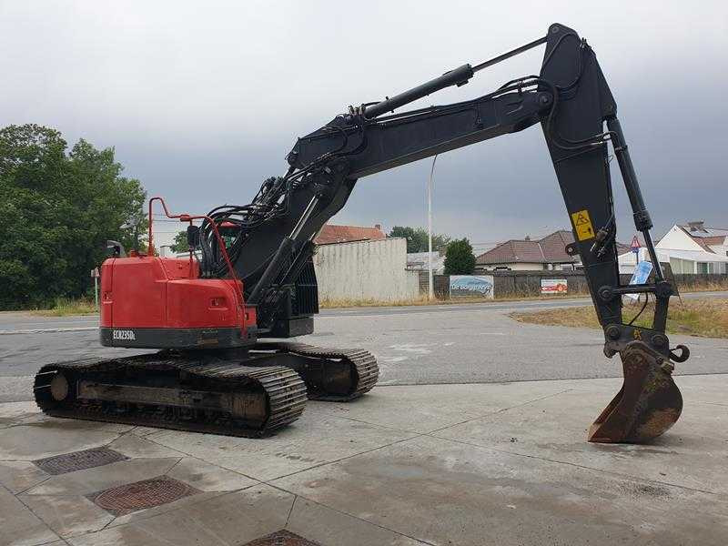Volvo ECR 235 DL - Lintekskavaator: pilt 2 Volvo ECR 235 DL - Lintekskavaator: pilt 2