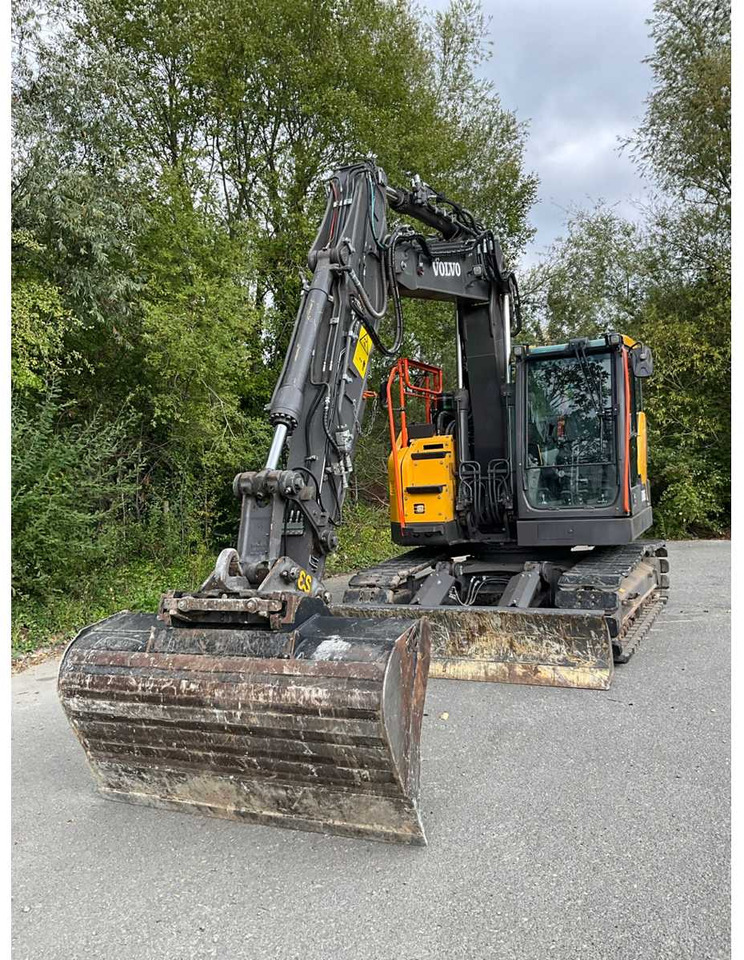 Lintekskavaator Volvo ECR145EL: pilt 19