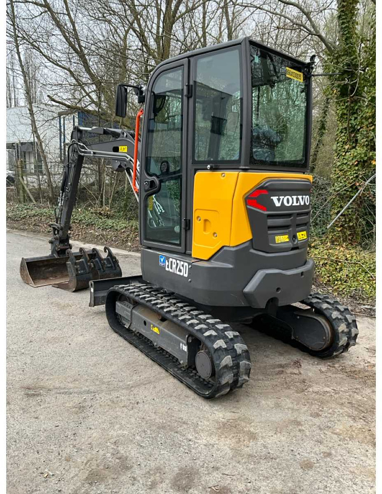 Volvo ECR25D - Miniekskavaator: pilt 4 Volvo ECR25D - Miniekskavaator: pilt 4