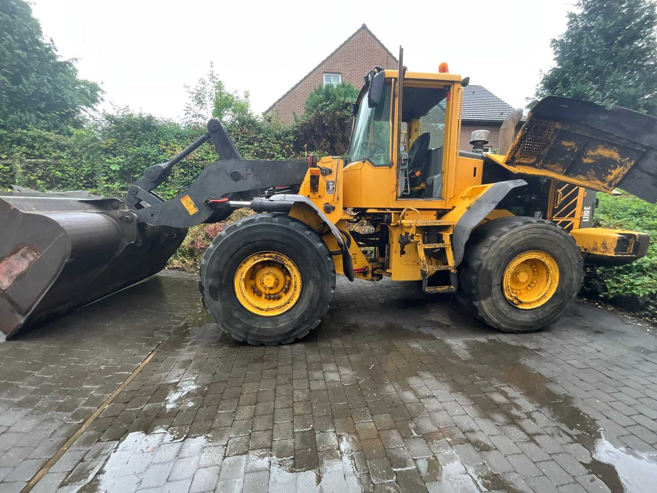 Volvo L110E - Rataslaadur: pilt 2 Volvo L110E - Rataslaadur: pilt 2