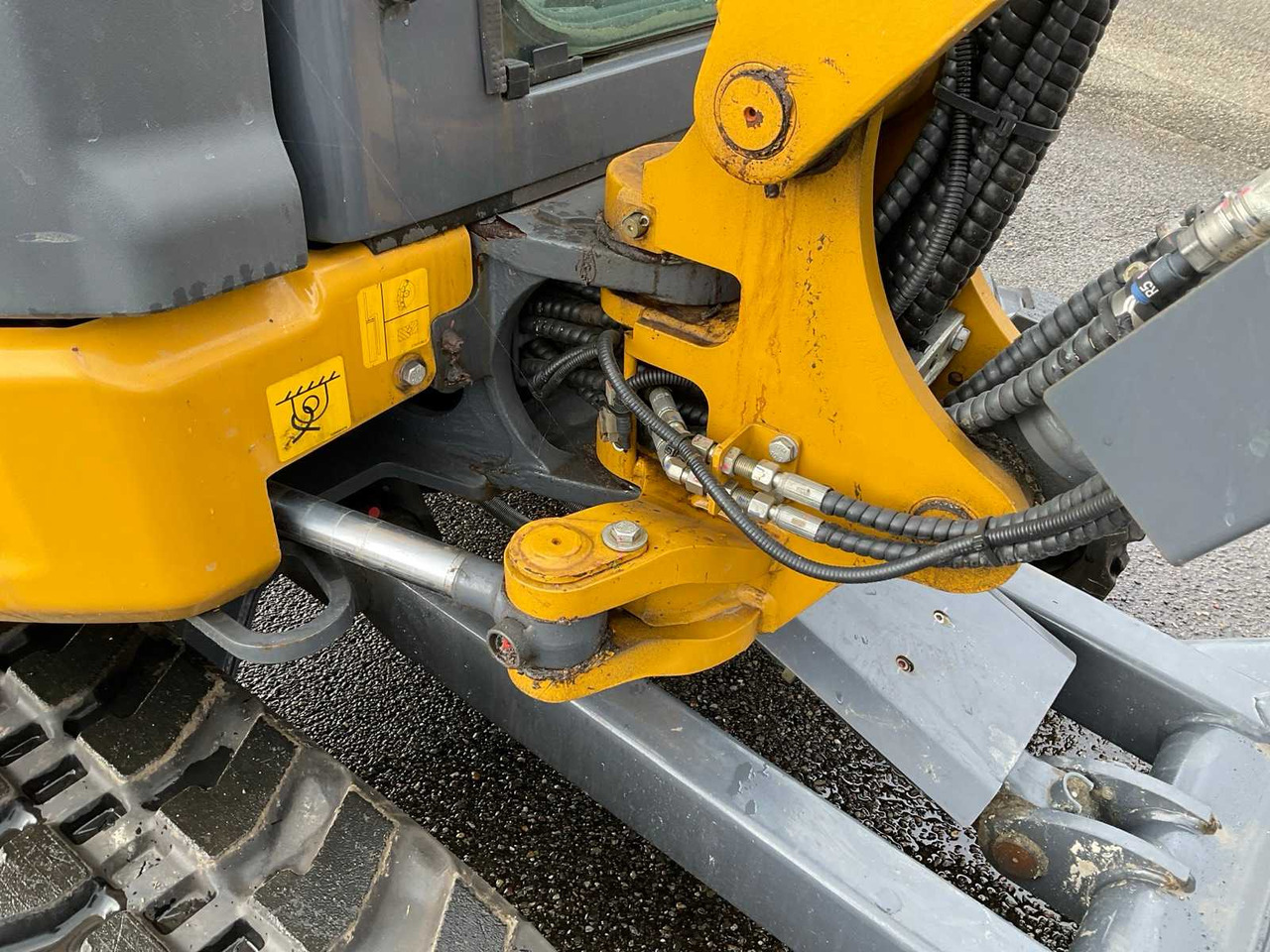 Miniekskavaator XCMG XE27E: pilt 11 Miniekskavaator XCMG XE27E: pilt 11