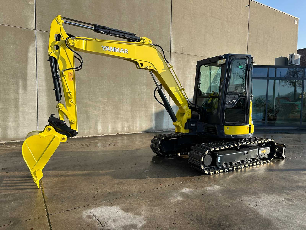 YANMAR - VIO55-6B - MIDI EXCAVATOR - Ekskavaator: pilt 1 YANMAR - VIO55-6B - MIDI EXCAVATOR - Ekskavaator: pilt 1