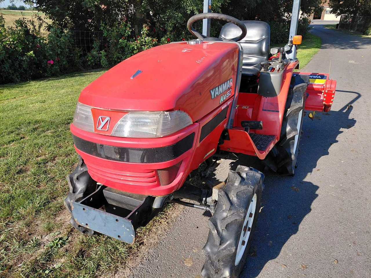 Yanmar KE50 - Väiketraktor: pilt 2 Yanmar KE50 - Väiketraktor: pilt 2