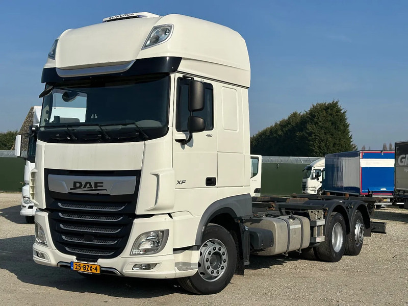 DAF XF 480 XF480.26 FAN. EURO6. 2021. Meesturende achteras!! - Kabiinišassiiga veoauto: pilt 1 DAF XF 480 XF480.26 FAN. EURO6. 2021. Meesturende achteras!! - Kabiinišassiiga veoauto: pilt 1