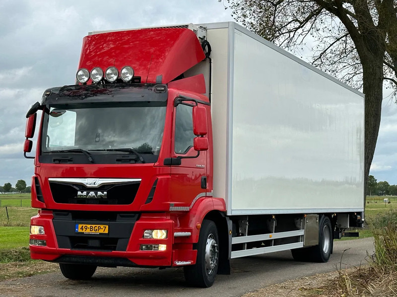 MAN TGM TGM 18.290 GEÏSOLEERDE OPBOUW - Kasti veoauto: pilt 1 MAN TGM TGM 18.290 GEÏSOLEERDE OPBOUW - Kasti veoauto: pilt 1