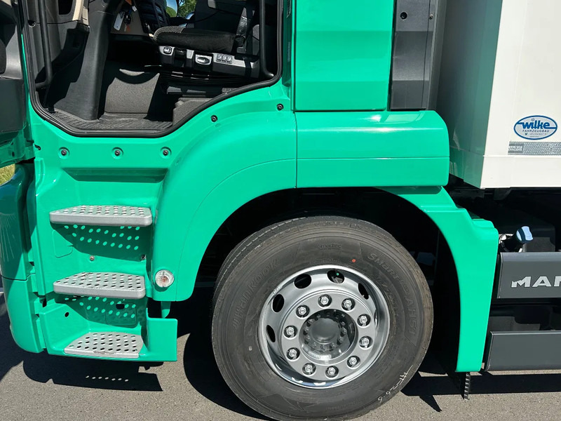 MAN TGS TGS 18.330 EURO6.2020 730x248x245 Als in NIEUWSTAAT! - Külmutiga veoauto: pilt 3 MAN TGS TGS 18.330 EURO6.2020 730x248x245 Als in NIEUWSTAAT! - Külmutiga veoauto: pilt 3