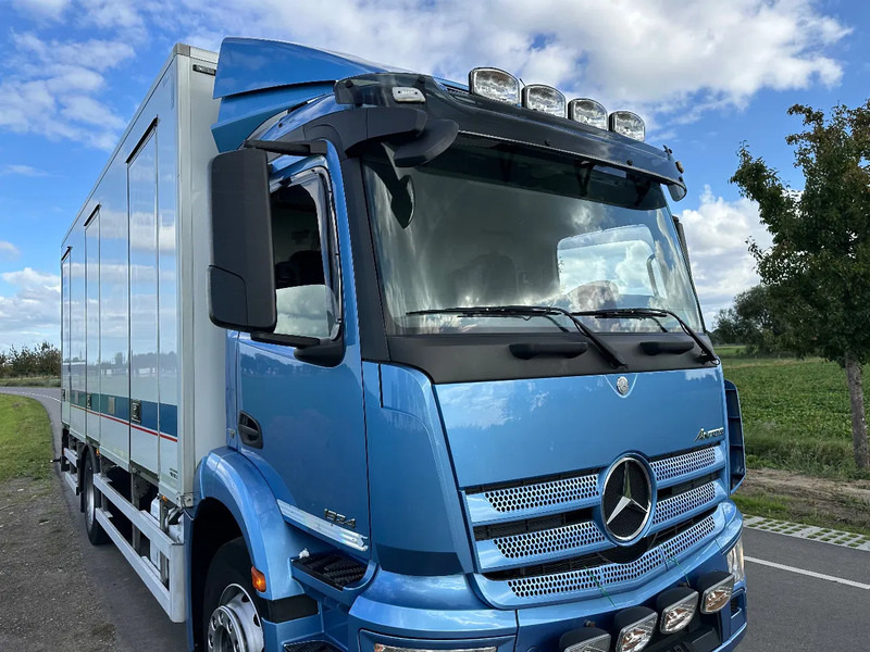 Mercedes-Benz Antos ANTOS 1924L EURO6. 2017. Geisoleerde opbouw 610x244x238 - Külmutiga veoauto: pilt 3 Mercedes-Benz Antos ANTOS 1924L EURO6. 2017. Geisoleerde opbouw 610x244x238 - Külmutiga veoauto: pilt 3