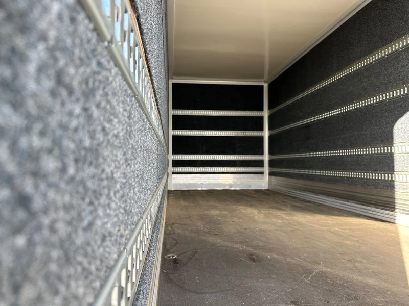 Mercedes-Benz Atego ATEGO1223L EURO6. 725x248x265 3 tons klep. - Kasti veoauto: pilt 5 Mercedes-Benz Atego ATEGO1223L EURO6. 725x248x265 3 tons klep. - Kasti veoauto: pilt 5