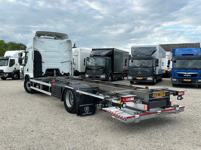 Renault D280 - Tent veoauto: pilt 3 Renault D280 - Tent veoauto: pilt 3