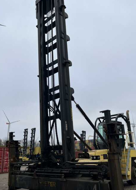 Hyster H11XM-ECD8 - Konteinerite käitleja: pilt 2 Hyster H11XM-ECD8 - Konteinerite käitleja: pilt 2
