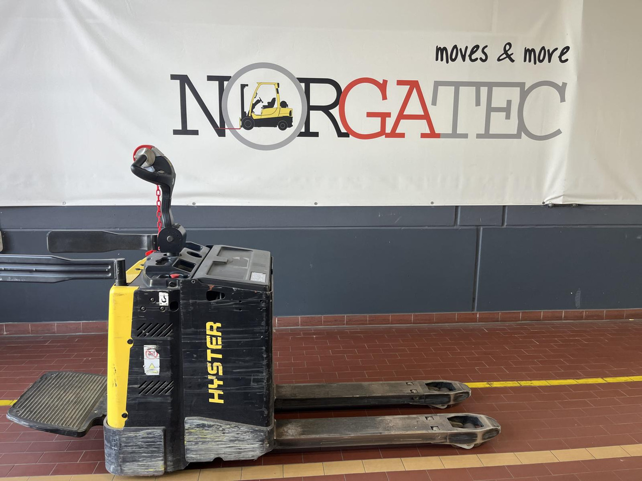 Hyster P2.0S FBW - Kaubaaluste tõstuk: pilt 2 Hyster P2.0S FBW - Kaubaaluste tõstuk: pilt 2