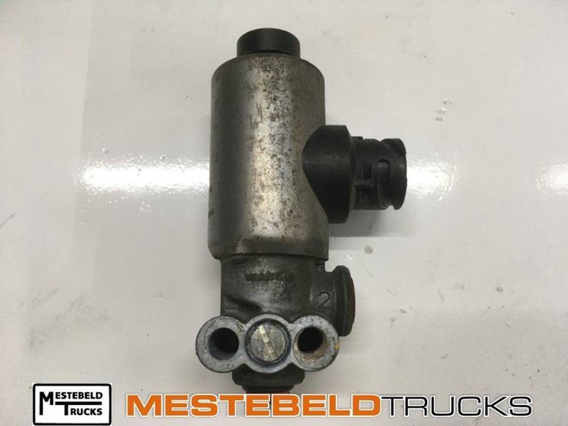 DAF CF 85 Magneetventiel - Piduriklapp - Veoauto: pilt 1 DAF CF 85 Magneetventiel - Piduriklapp - Veoauto: pilt 1