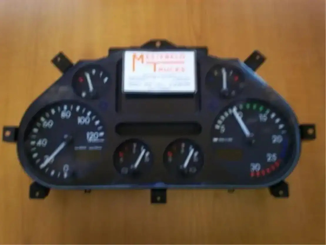 DAF Instrumentenpaneel XF95 - Elektrisüsteem - Veoauto: pilt 1 DAF Instrumentenpaneel XF95 - Elektrisüsteem - Veoauto: pilt 1