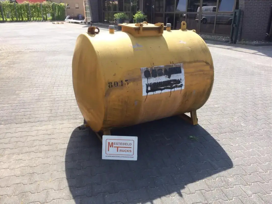 Diversen Watertank 9025 liter - Säilitusmahuti: pilt 1 Diversen Watertank 9025 liter - Säilitusmahuti: pilt 1