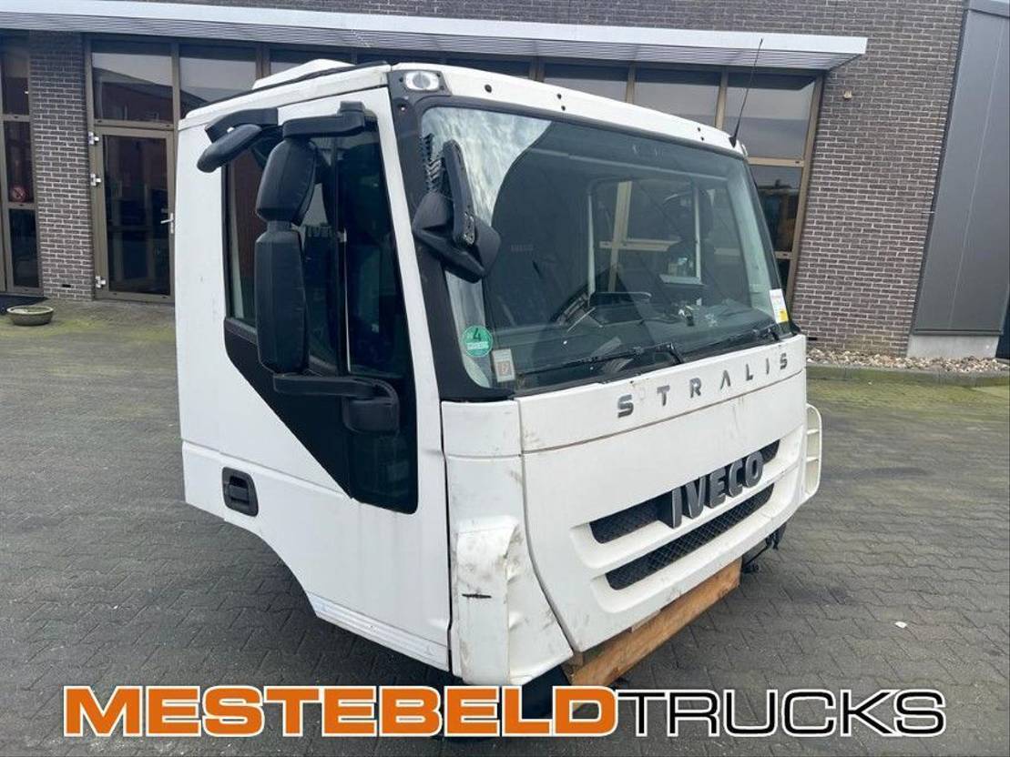 Iveco Korte cabine - Kabiin - Veoauto: pilt 2 Iveco Korte cabine - Kabiin - Veoauto: pilt 2