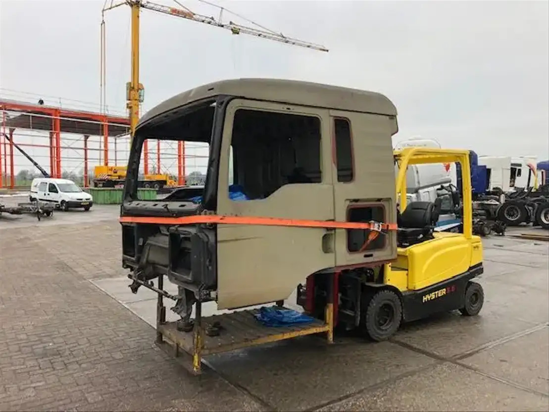 MAN Cabine MAN TGS - Kabiin ja interjöör - Veoauto: pilt 1 MAN Cabine MAN TGS - Kabiin ja interjöör - Veoauto: pilt 1