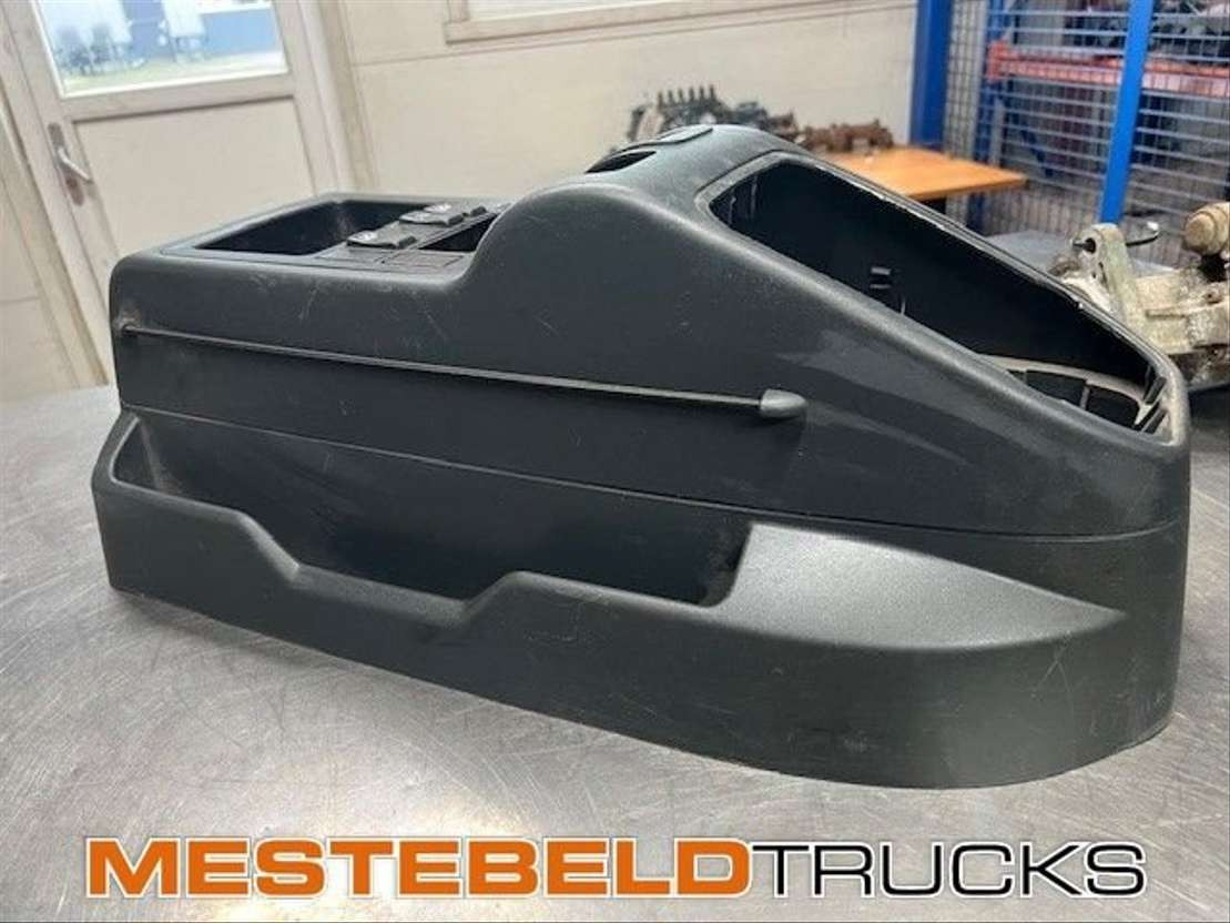 MAN Middenconsole - Kabiin ja interjöör - Veoauto: pilt 1 MAN Middenconsole - Kabiin ja interjöör - Veoauto: pilt 1