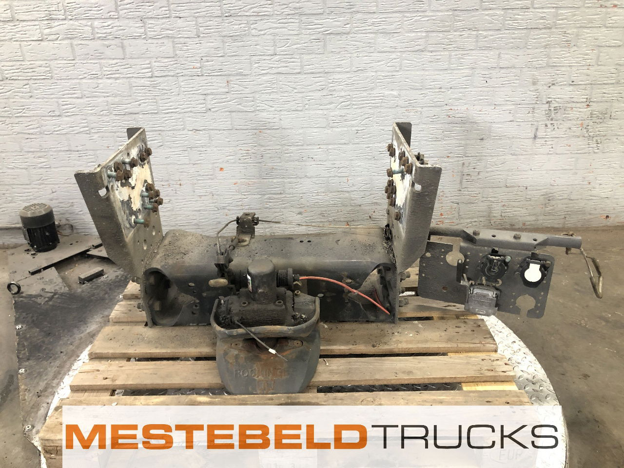 MAN Ondertrekbalk met 50 mm trekhaak - Raam/ Konstruktsioon - Veoauto: pilt 1 MAN Ondertrekbalk met 50 mm trekhaak - Raam/ Konstruktsioon - Veoauto: pilt 1